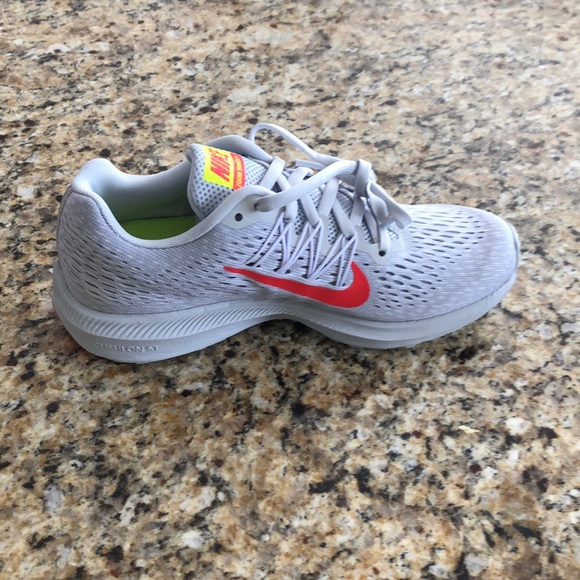 Nike Zoom Winflo 5 OS2410122 - Picture 4 of 5